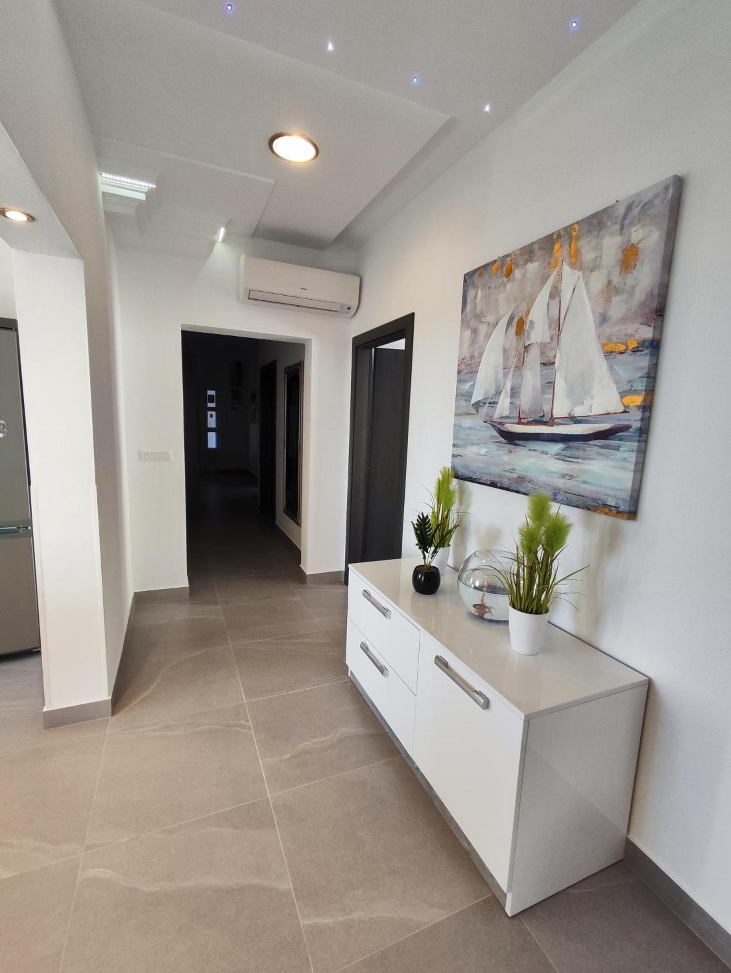 Villa Apartments Brecic 1 Kaštela Екстериор снимка