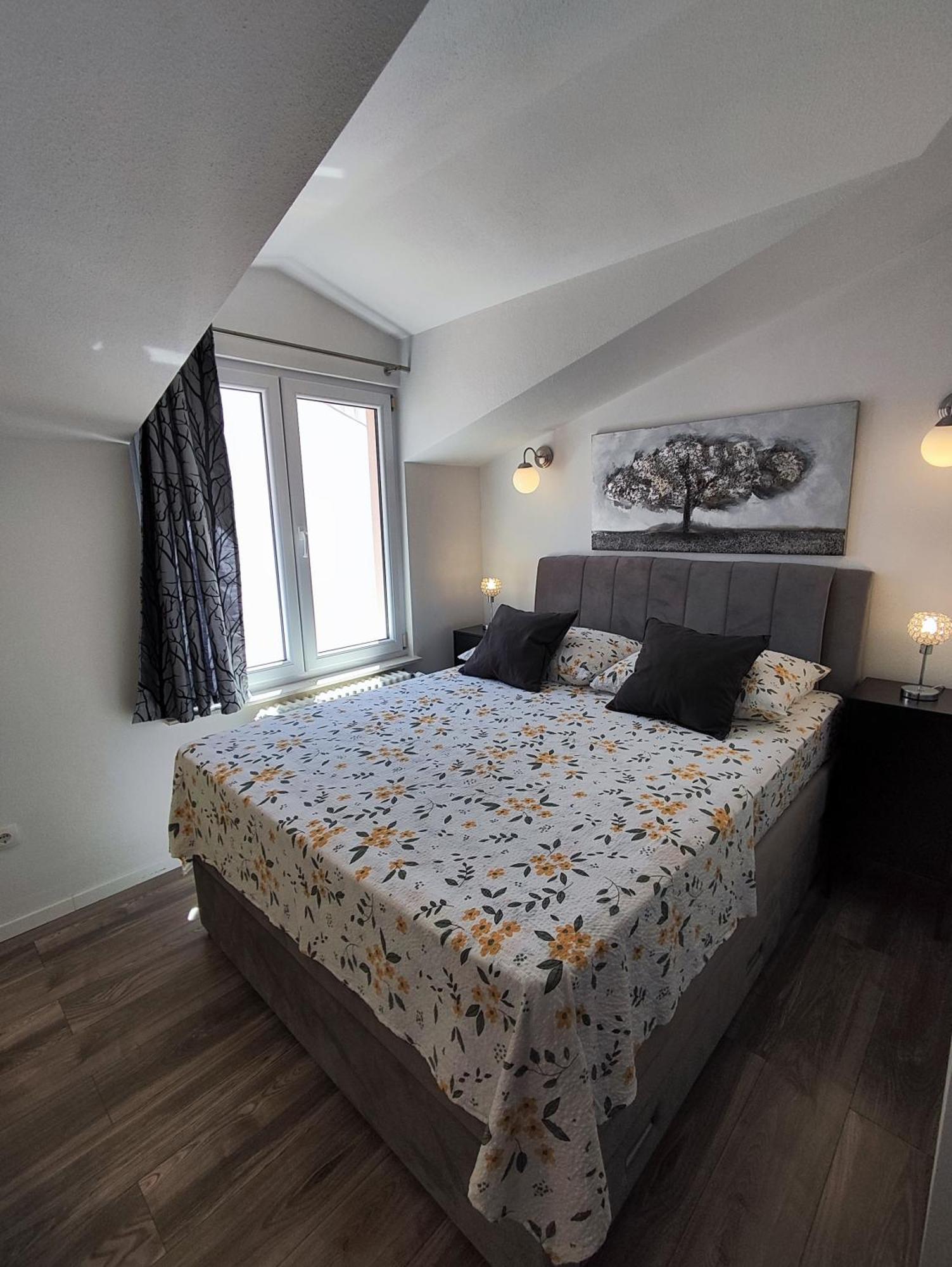 Villa Apartments Brecic 1 Kaštela Екстериор снимка